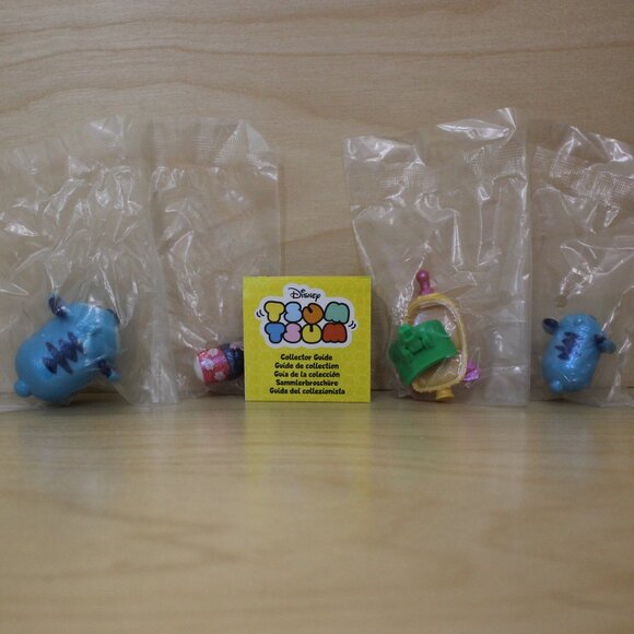 Disney Tsum Tsum Story Set Shimmer - Series 1 (Lilo & Stitch) Set of 2 - Picture 1 of 10